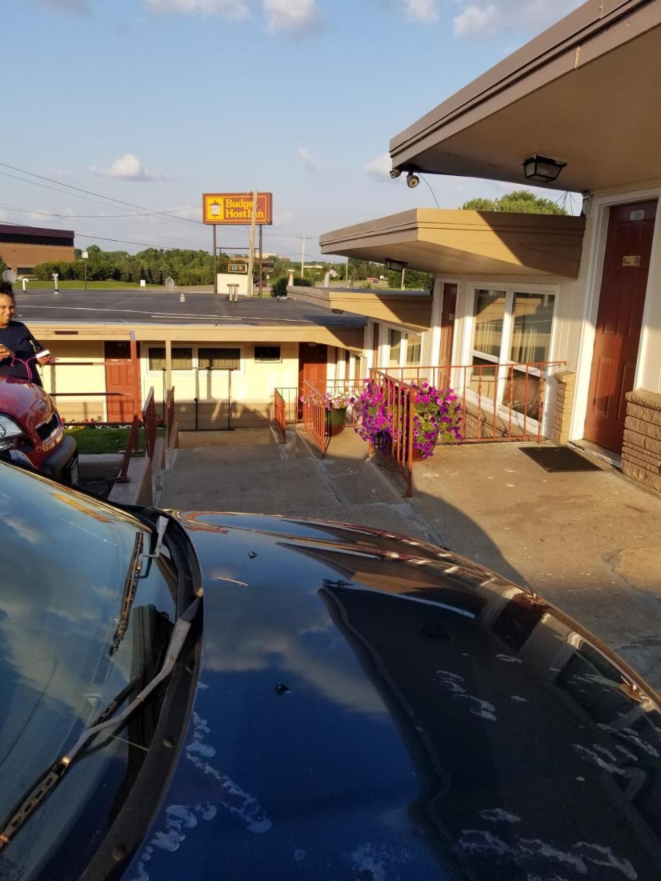 Budget Inn And Suites Eagan Εξωτερικό φωτογραφία