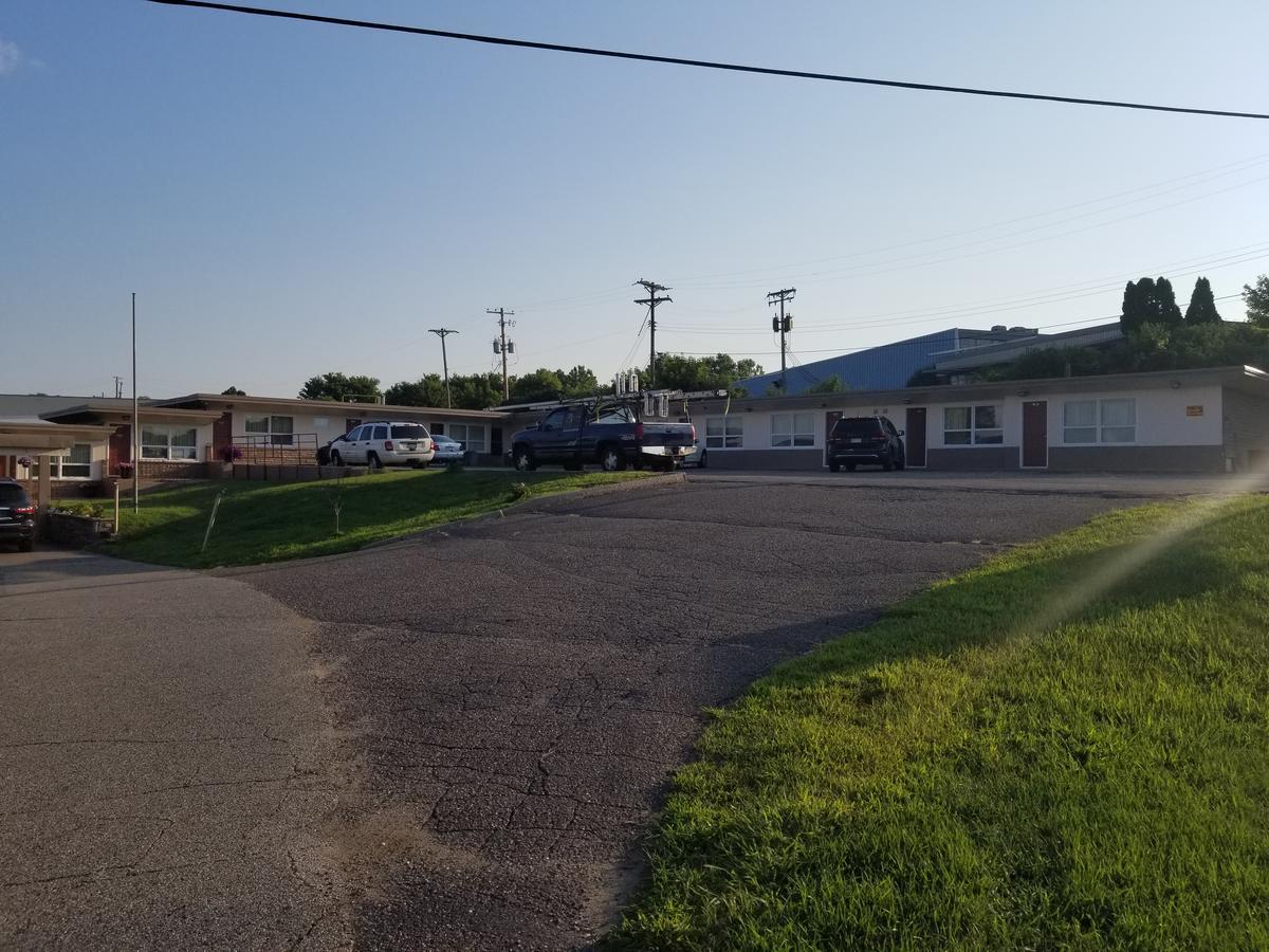 Budget Inn And Suites Eagan Εξωτερικό φωτογραφία